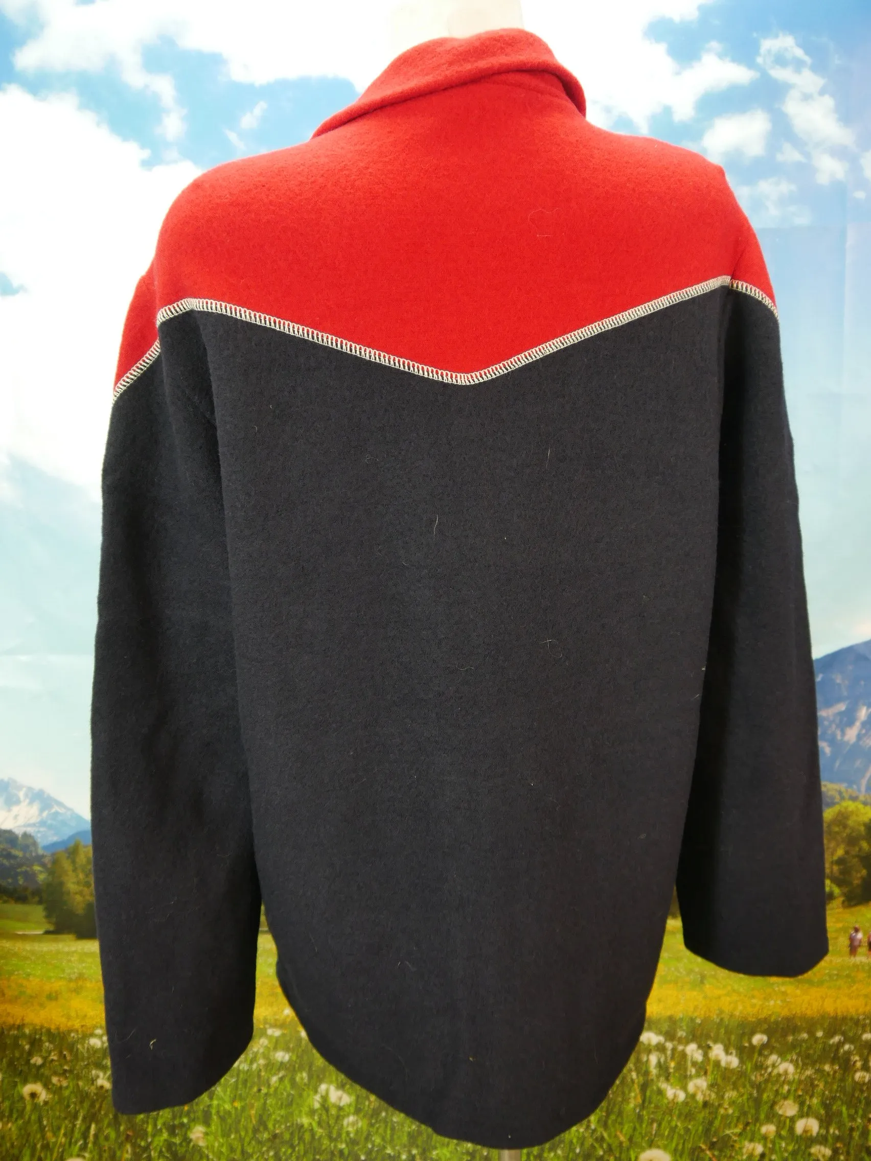 Geiger Collection rot schwarz mit Reißverschluß tolle Trachtenjacke Jacke Gr.48