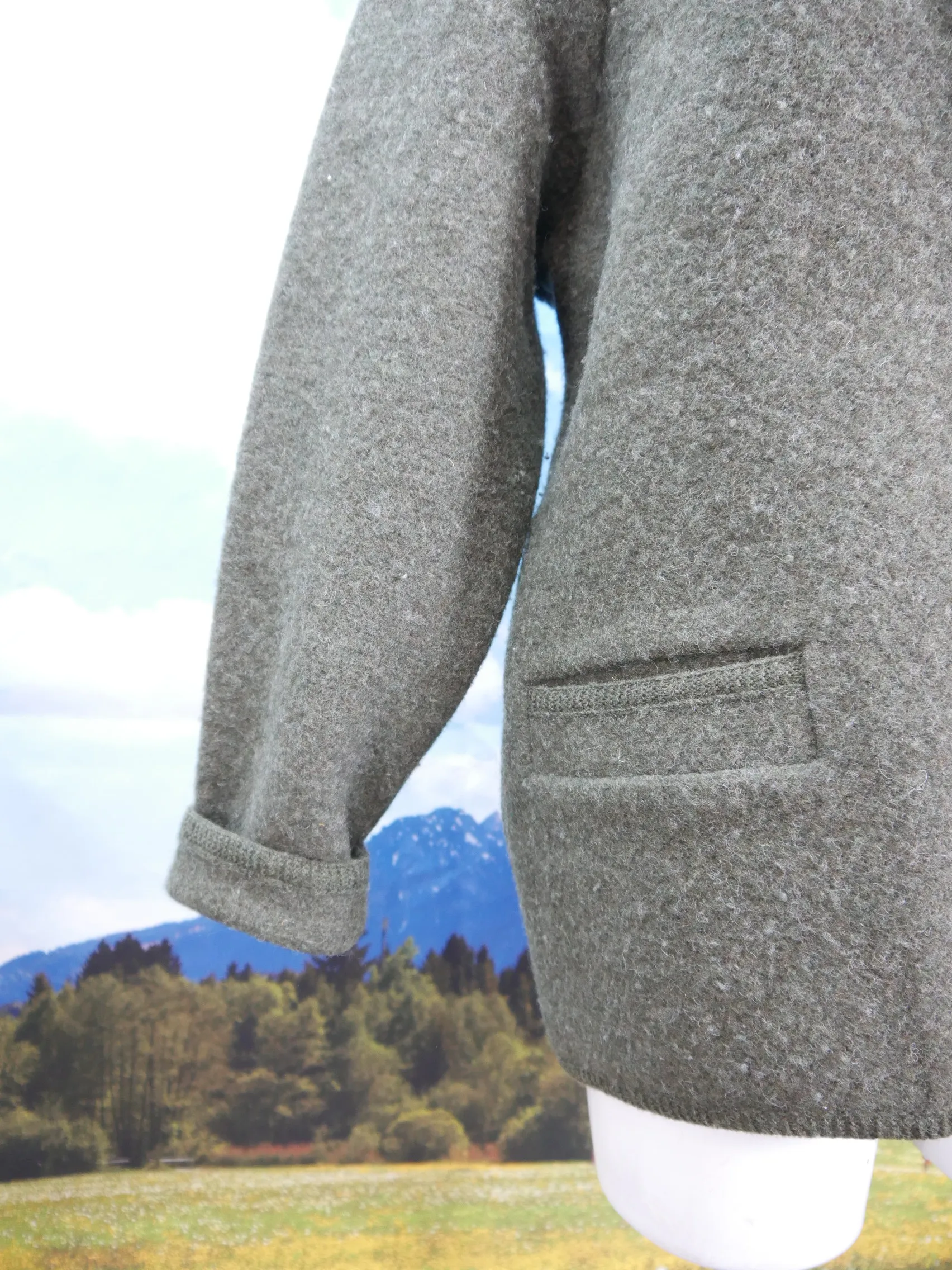 GM Moden Tirol grüner Walker mit Revers großartige Trachtenjacke Jacke Gr.46