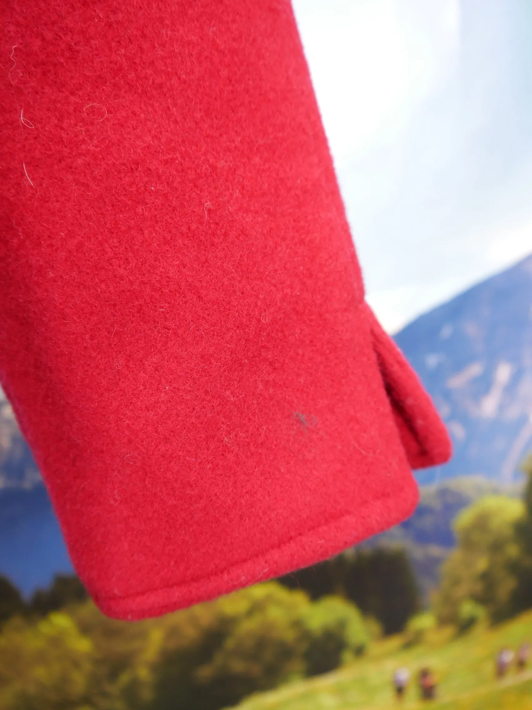 Herrlich rot mit Wienernaht und Fledermausärmel kurze Trachtenjacke Jacke Gr.42