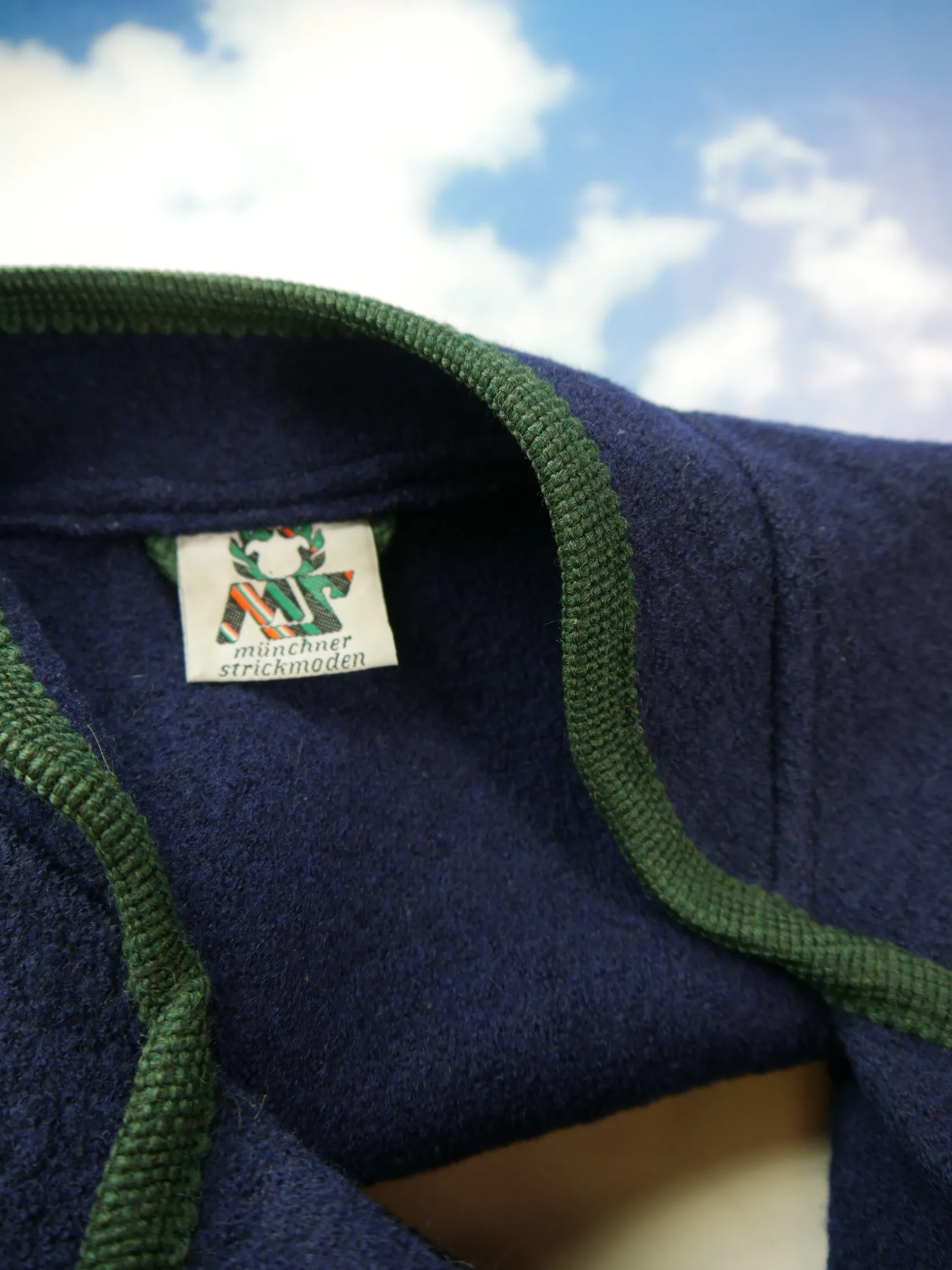 Münchner Strickmoden blau neuwertiger Walker fesche Trachtenjacke Jacke Gr.40