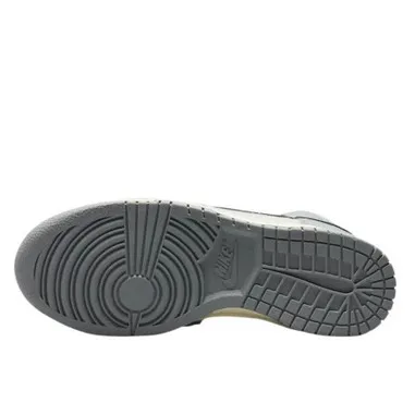 Nike Dunk High Grau Sail