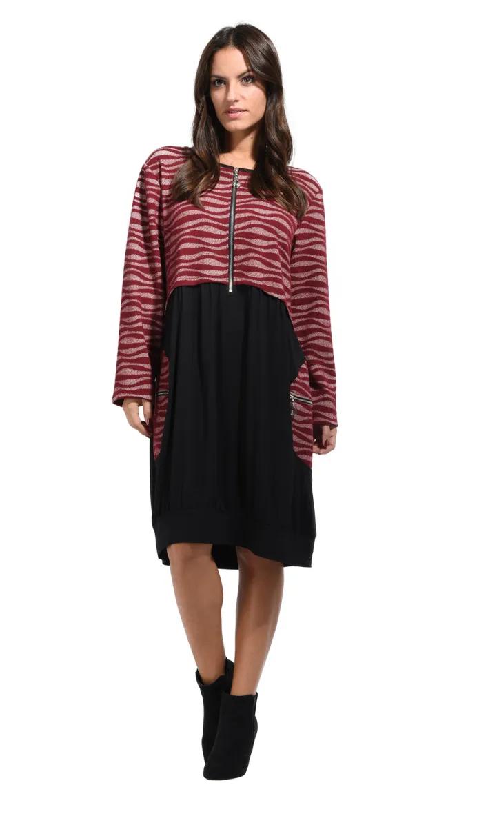 Rotes, halbbedrucktes Kleid (A733)
