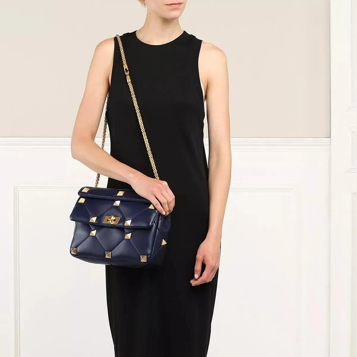   Valentino Garavani  Rockstud Shoulder Bag Leather Navy  Satchel 